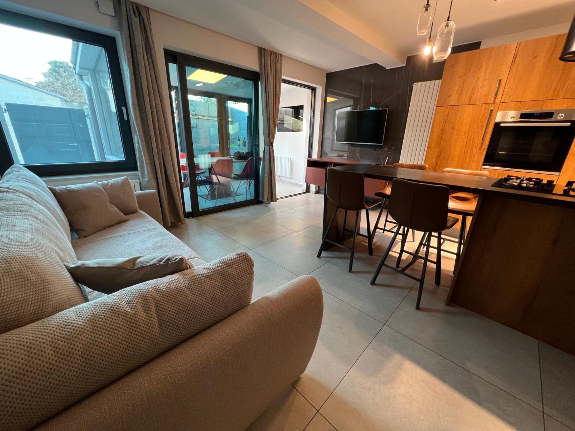 Alison Apartments Premantura Extérieur photo